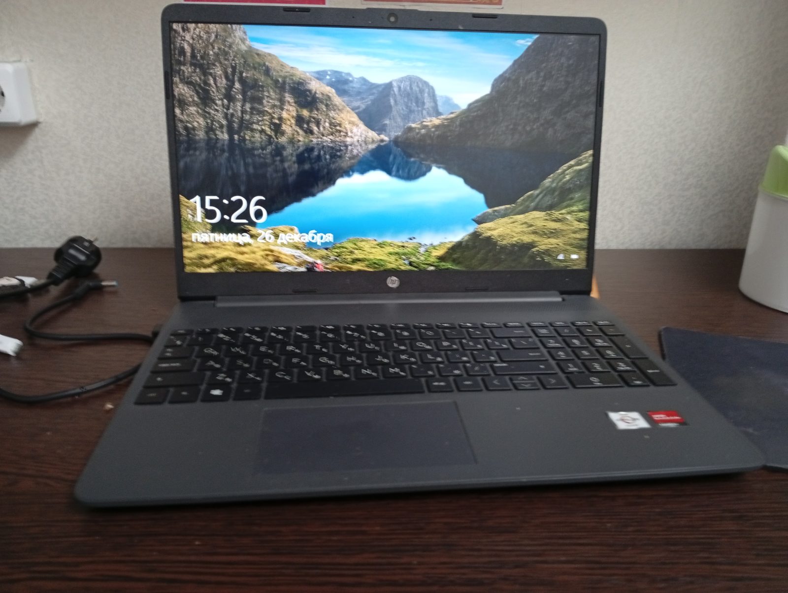 15.6' Ноутбук HP Laptop 15s-eq1319ur чёрный
